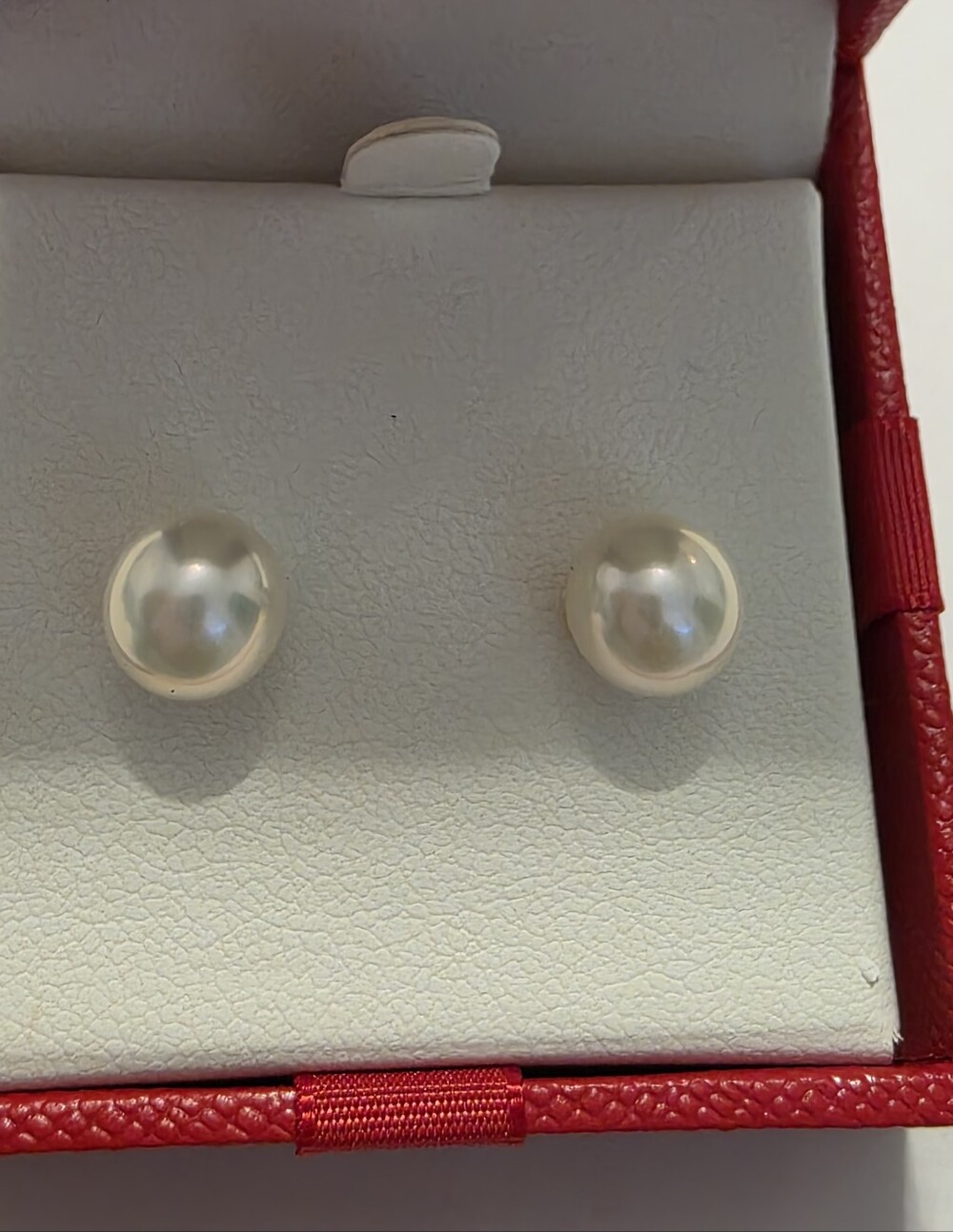 Belle de Mere Cultured Freshwater Pearl Stud Earrings 14kg - Picture 2 of 12